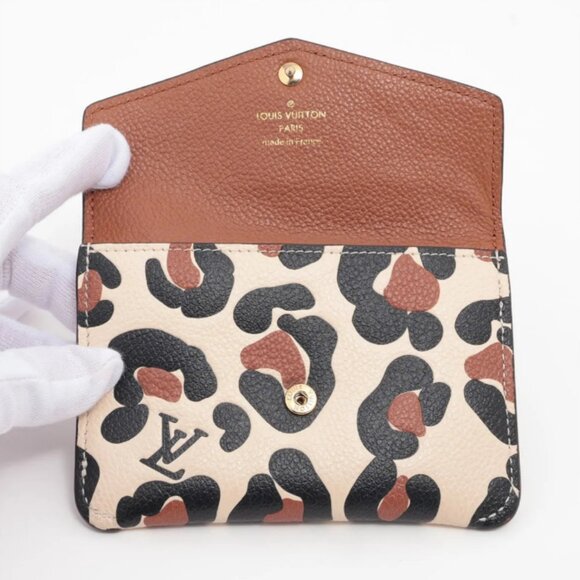 Louis Vuitton Monogram Empreinte Wild at Heart Pochette Coin Purse - Picture 3 of 10